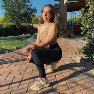 Meet your Posher, Sara